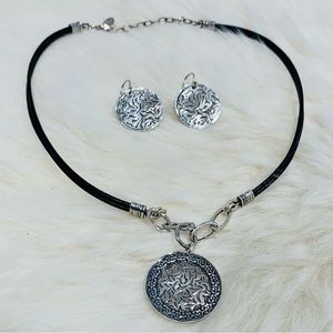 Silpada Cut Out Disc Necklace & Earring Set N1711 W1771 Pierced 925 Sterling